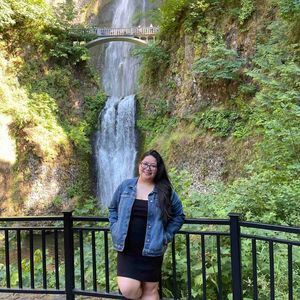 Meet your Posher, Hue